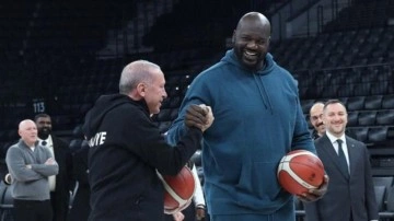 Cumhurbaşkanı Erdoğan'ın Shaquille O'Neal ile basketbol oynadığı anlar