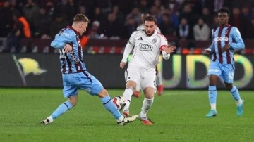 Devlerin düellosu nefes kesti! 10 kişi Kartal skoru koruyamadı