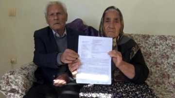 Dolandırıcıların hedefi &lsquo;araba&rsquo; hayali kuran yaşlı &ccedil;ift oldu