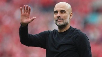 Dünya futbolunda bir devir sona eriyor! Futbolu bırakacağını açıkladı