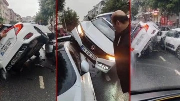 Esenyurt'ta ilginç kaza! İki lastiği üzerinde yan durdu