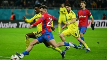 Fenerbah&ccedil;e ma&ccedil;ı başkanı &ccedil;ıldırttı! Son d&uuml;d&uuml;kle 3 futbolcuyu g&ouml;nderdi