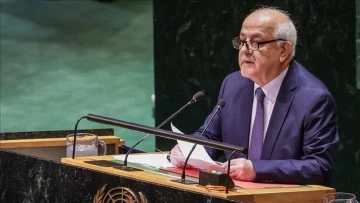  Filistin: &ldquo;İsrail, BM kararlarını ihlal etmeyi artırdı ve Gazze savaşını durdurmadı&rdquo;