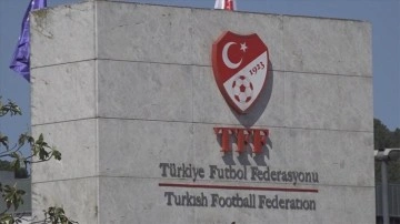 Futbolcular Riva'da isyanda: TFF'nin '25 yaş' kuralına tepkiler artıyor