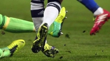 Futbolseverlere müjde! Dev yarı final maçını şifresiz yayınlayacaklar