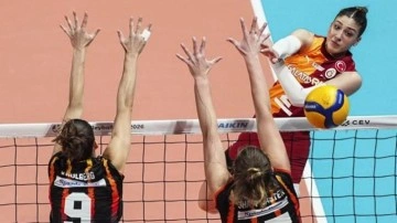 Galatasaray, Alman takımını 3-1'le ge&ccedil;ti