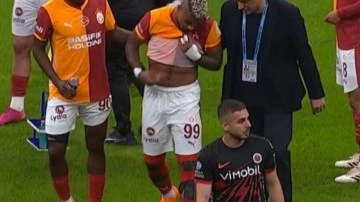 Galatasaray'da şok sakatlık! 14. dakikada oyundan çıktı