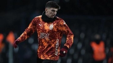 Galatasaray'da şok sakatlık! 9. dakikada ma&ccedil;tan &ccedil;ıktı