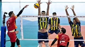 Galatasaray derbide Fenerbahçe'yi devirdi