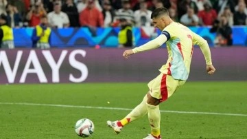 Galatasaray'ın yıldızını ölümle tehdit eden taraftar tutuklandı