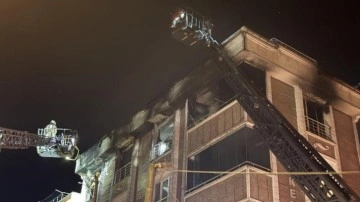 Gaziosmanpaşa'da 6 katlı binada yangın