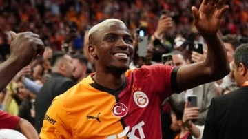 Gece yarısı sürprizi! Osimhen'den karar çıktı