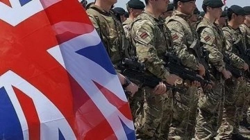 İngiltere'den 25 yaş altı gen&ccedil;ler i&ccedil;in 3 aylık g&ouml;n&uuml;ll&uuml; askerlik planı