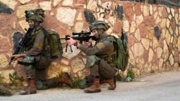 İsrail askerleri, Batı Şeria'da bir Filistinliyi göğsünden vurarak öldürdü