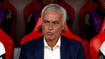 'İstemiyor' iddialarını yalanladı! Mourinho'dan Rafa Silva açıklaması