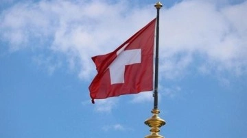 İsvi&ccedil;re, Maduro'nun t&uuml;m mal varlığını dondurdu