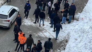 Kaldırımda y&uuml;r&uuml;yen gen&ccedil; kızın feci &ouml;l&uuml;m&uuml;! Yetkililerden uyarı geldi