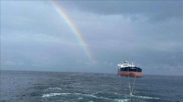 Karadeniz'de vurulan gemi İstanbul açıklarında