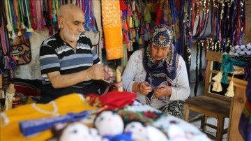 Karı koca 50 yıldır kazazlık yapıyor!