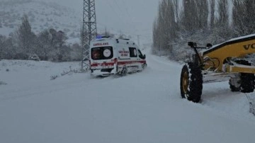 Karla m&uuml;cadele ekipler, diyaliz hastaları i&ccedil;in seferber oldu!
