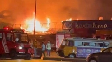 Kartal’da balıkçı barınağında çıkan yangın 4 restorana sıçradı