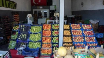 "Marketlerde 200 TL'nin altında meyve yok"
