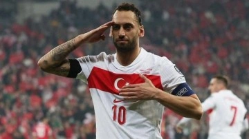 Milli maçta şehitler unutulmadı! Yıldız futbolcudan asker selamı
