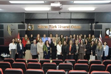 Nilden Bektaş Erhürman, &quot;Cesur Adımlar, Güçlü Kadınlar&quot; başlıklı panele katıldı