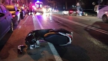 Otomobille çarpışan motosikletin sürücüsü öldü