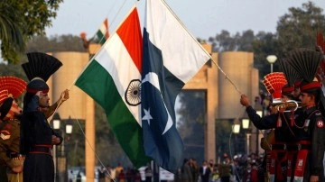 Pakistan'dan, Hindistan'a son dakika uyarısı: Savaş eylemi olarak değerlendirilecek