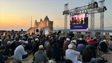 Prof. Dr. Mahmud Esad Coşan doğum gününde Çanakkale'de yad edildi