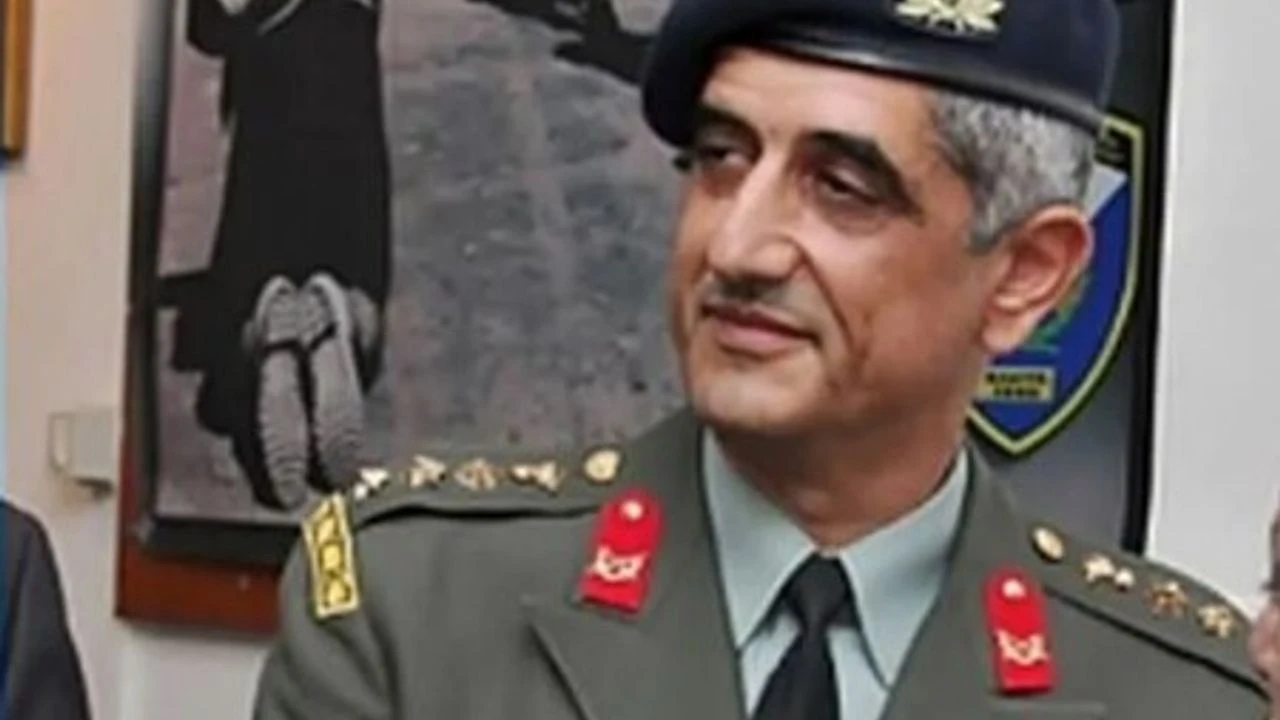  RMMO Komutanı Korgeneral Emmanuil Theodoru dün Rum Meclis Başkanı Annita Dimitriu’yla görüştü.