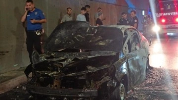 Sabiha Gökçen Havalimanı Tüneli'nde korkulan anlar! Otomobil alevlere teslim