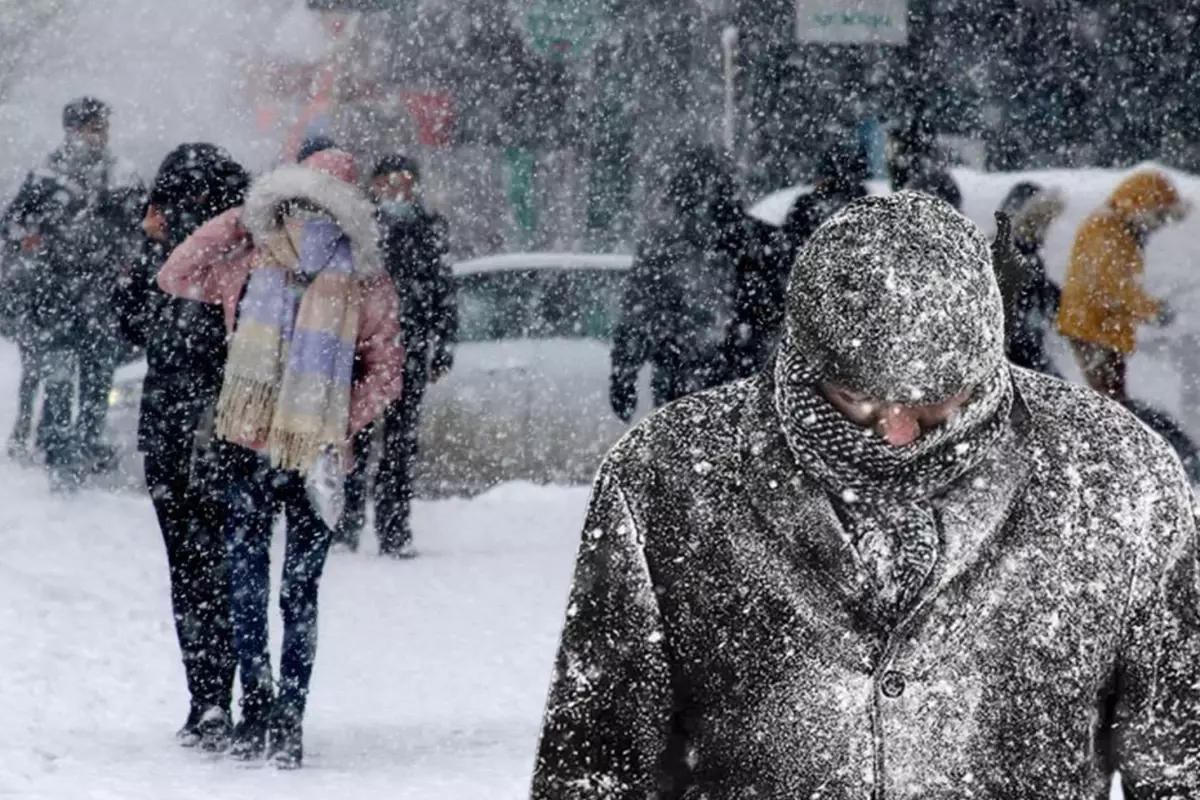 Şiddetli kar geliyor! İstanbul için tarih öne çekildi