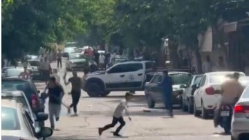 Siverek’te silahlı ve satırlı kavga! O anlar kamerada