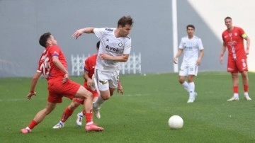 Süper Lig efsanesi zorda: Maaşlar yatmayınca futbolcular 1 ay içinde ayrıldı