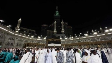 Suudi Arabistan’dan Hac uyarısı! 'İzin vermeyeceğiz'