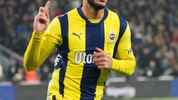 Taraftar b&uuml;y&uuml;k tepki koymuştu! Fenerbah&ccedil;e'den Trabzonspor'a Oğuz Aydın cevabı