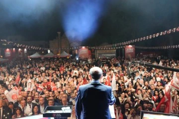  Tatar Mağusa mitinginde konuştu: “Halkımız yalan tufanına inanmaz”