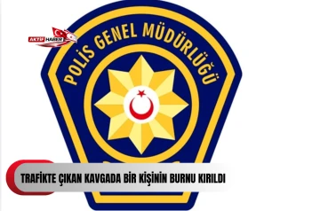  Trafikte &ccedil;ıkan kavgada bir kişinin burnu kırıldı