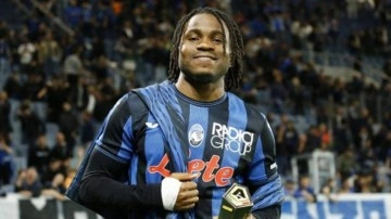 Transfer &ccedil;ıkmaza girdi! Lookman Fenerbah&ccedil;e'yi, Atalanta Atletico'yu istiyor