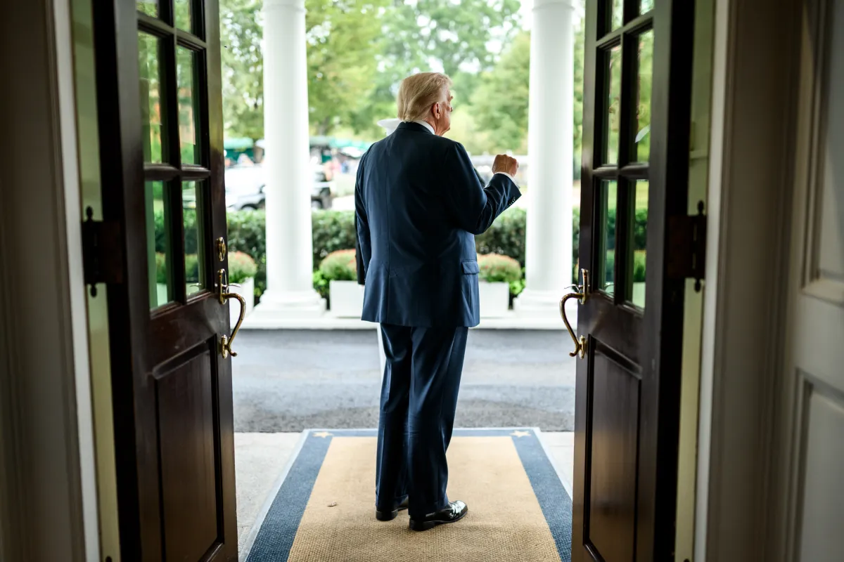  Trump'tan Hamas'a: “Anlaşmaya uyulmazsa İsrail tek sözümle Gazze sokaklarına döner”
