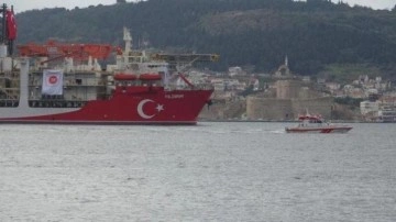 T&uuml;rk sondaj gemisi Yıldırım &Ccedil;anakkale Boğazı&rsquo;ndan ge&ccedil;ti