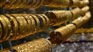 Uzmanlar gram altın i&ccedil;in ikiye b&ouml;l&uuml;nd&uuml;: 2026 altın yılı mı olacak?