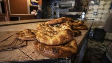 Van'da pide ve &ccedil;&ouml;rek fiyatına zam