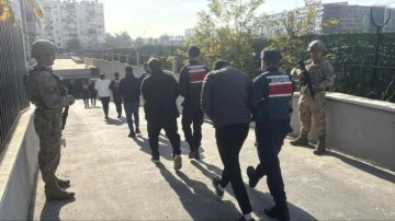 Yasa dışı bahis operasyonunda 4'ü hakem 32 kişi tutuklandı