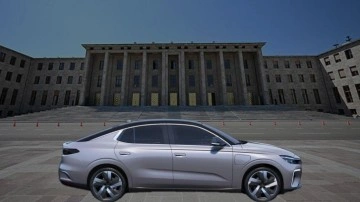 Yeni Togg T10F Meclis’te sahne aldı! Milletvekilleri hayran kaldı