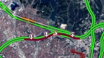 Yola çıkacaklar dikkat! İstanbul'da yoğun trafik