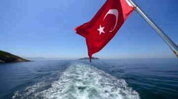 Yunan’da 'çıkarma’ paranoyası: Türk denizciliği Ege adalarını sarıyor...Parola Mavi Vatan!
