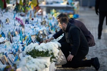 Zelenskiy: &ldquo;Savaşın başından bu yana 55 bin Ukraynalı asker hayatını kaybetti&rdquo;